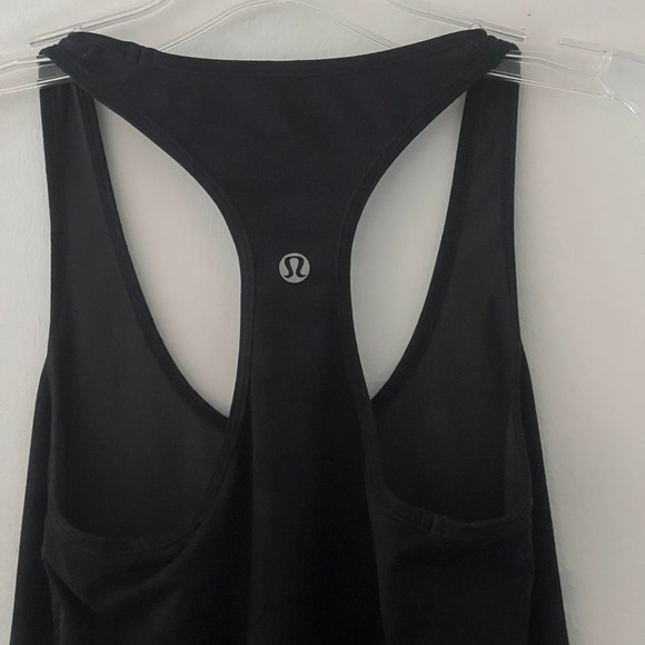 Lululemon Soft Racerback Tank Black Camo 6 NWOT - Picture 4 of 5